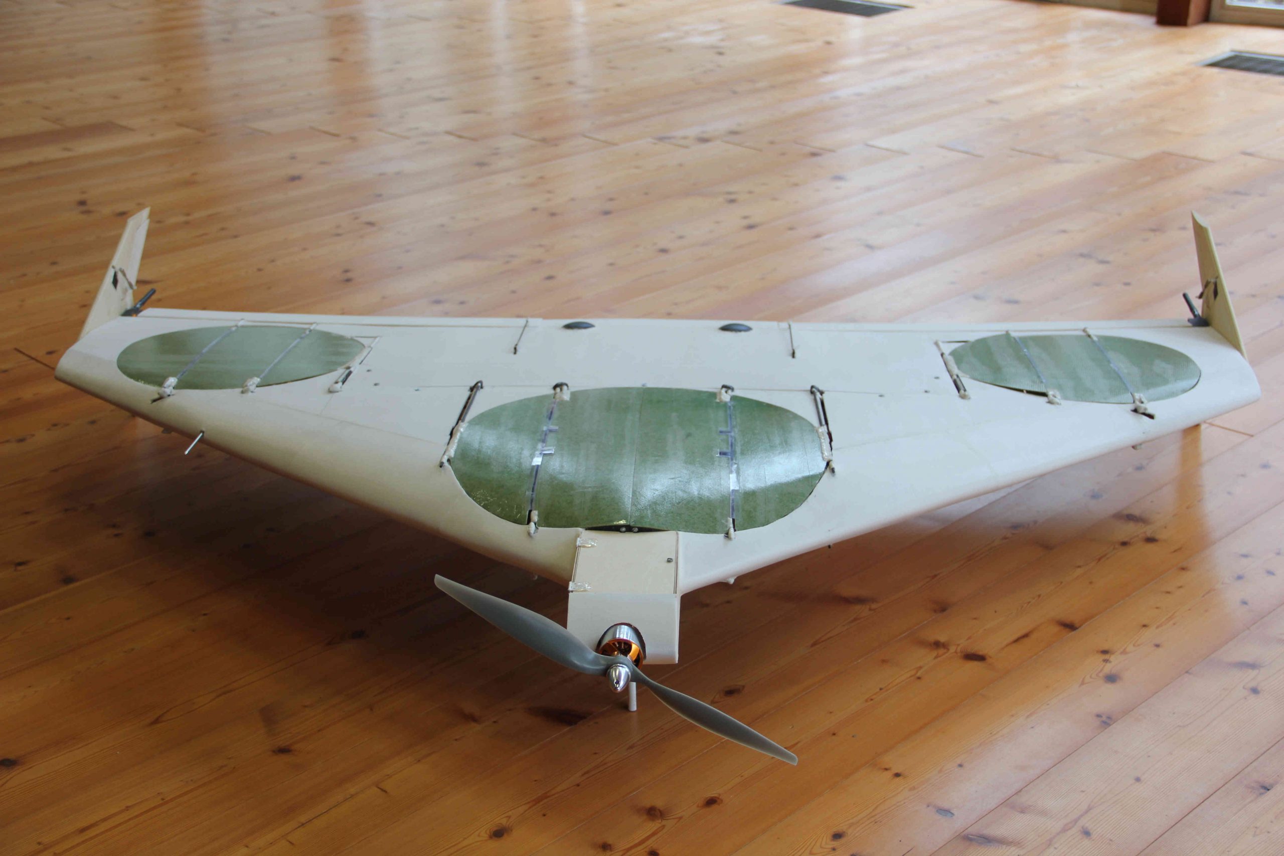 eVTOL aircraft with covered lift fans (closed louvers)